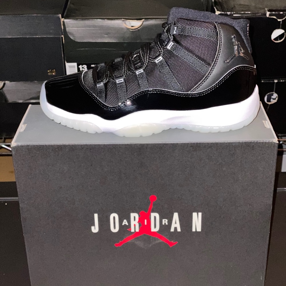 Jordan Retro 11 Jubilee GS Size 7Y DS